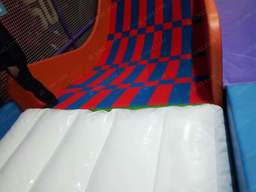 蹦床公（gōng）園效果圖