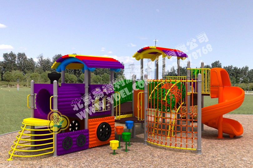 幼兒（ér）園火車頭滑梯五