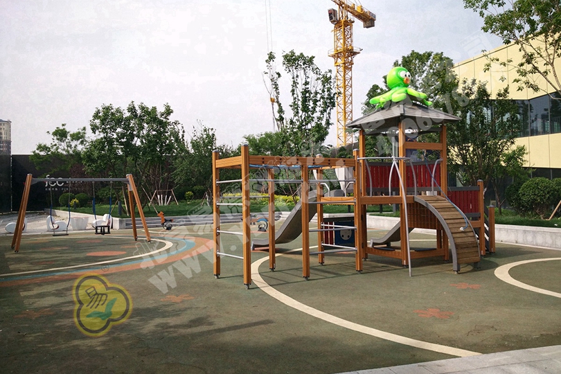 幼兒園定製滑梯（tī）遊樂（lè）設備