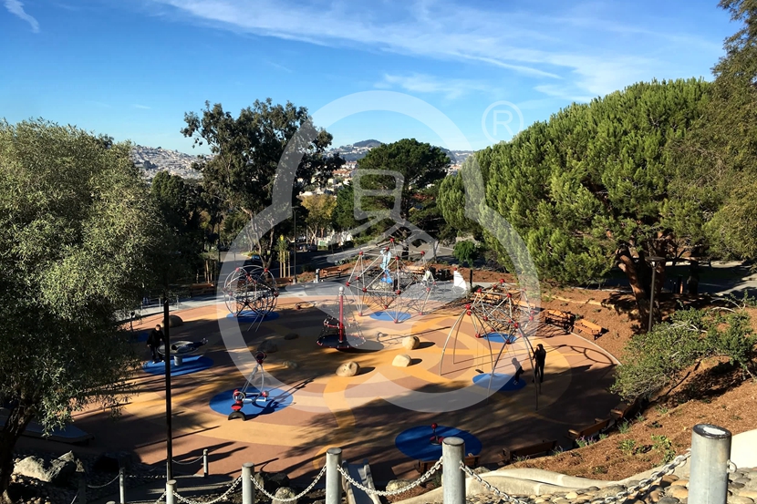 戶外親子（zǐ）空間樂（lè）園設備規劃