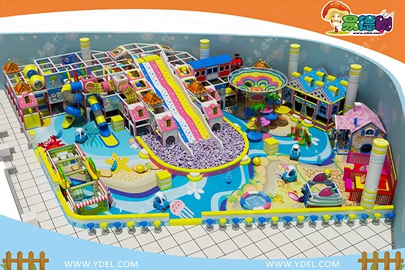 多功（gōng）能兒童淘氣堡樂園設備