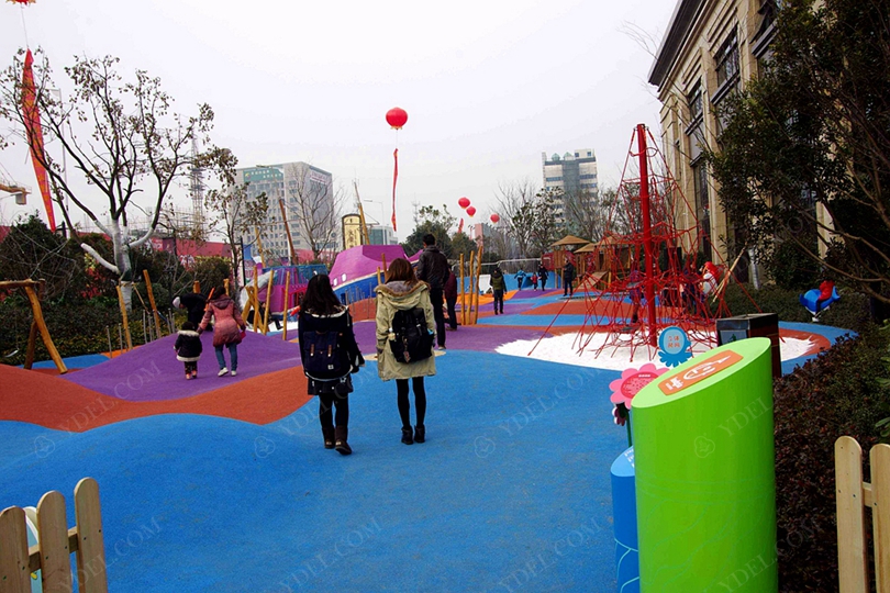 兒童戶外遊樂園設備