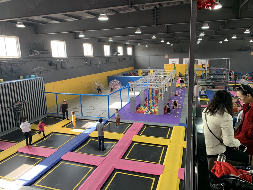 蹦床公（gōng）園案例展示