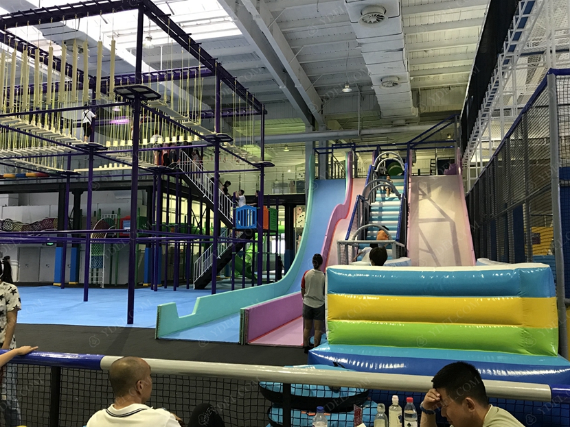 室內運動（dòng）公園設備展示