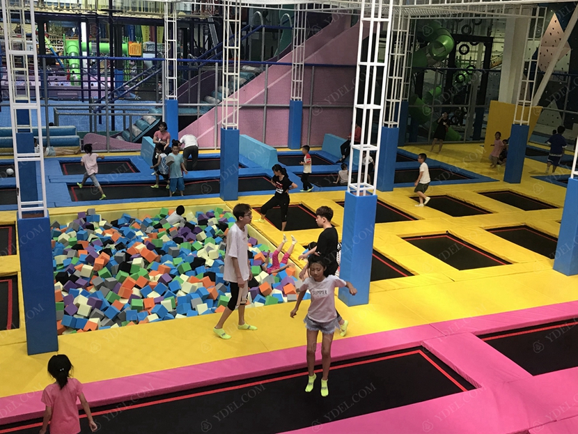 兒童蹦床遊戲展示